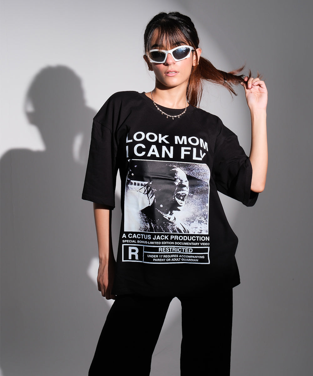 Red - V-Neck T-shirt