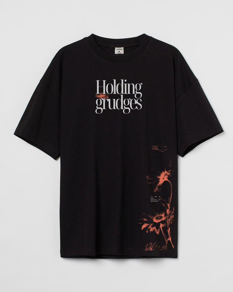 Grudges - Oversized T-shirt