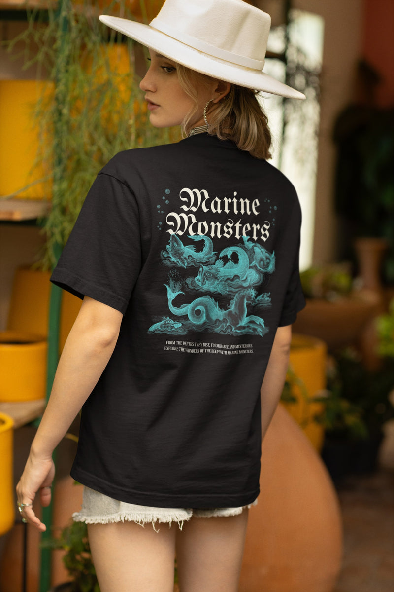 MARINE MONSTER - Oversized T-shirt