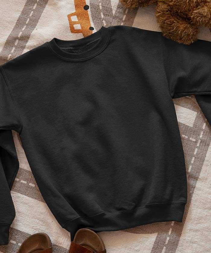Black -  Basic Sweatshirt