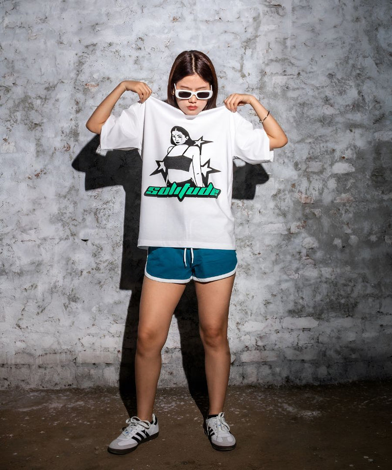 Solitude - Oversized T-shirt