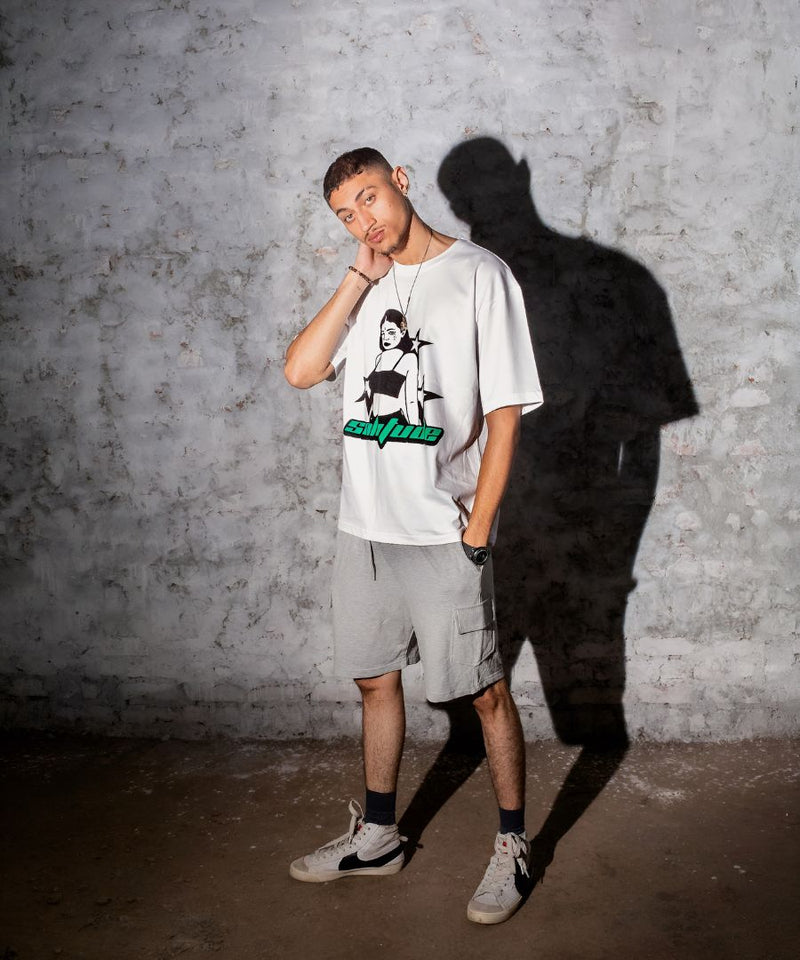 Solitude - Oversized T-shirt