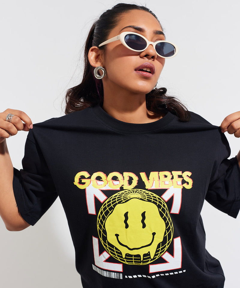 Good Vibes Black- Oversized T-shirt