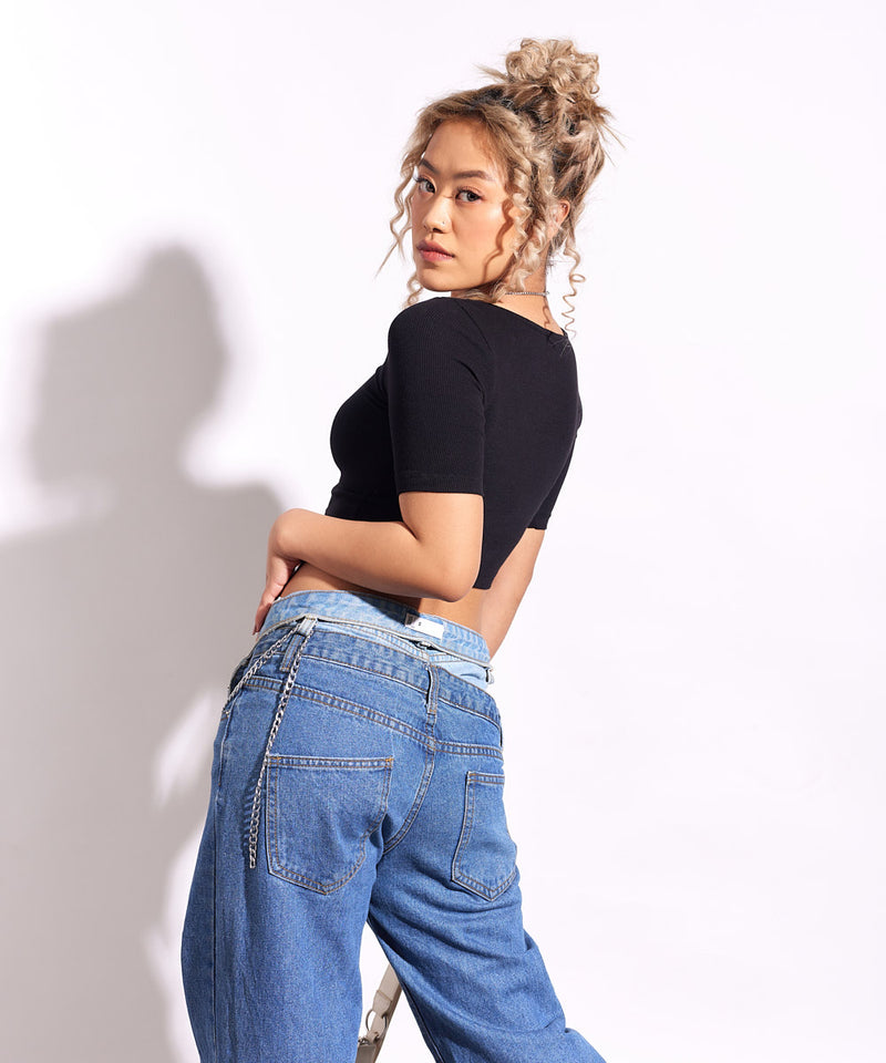 Ribbed Half Sleeves Top