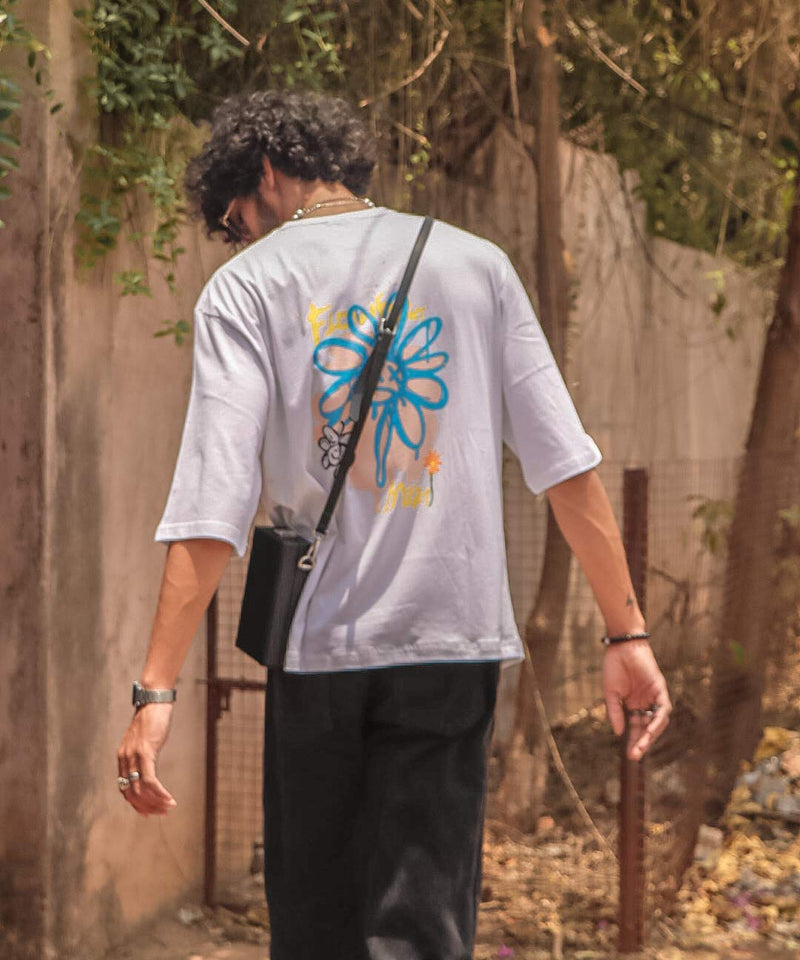 Flowers - Oversized T-shirt - TheBTclub