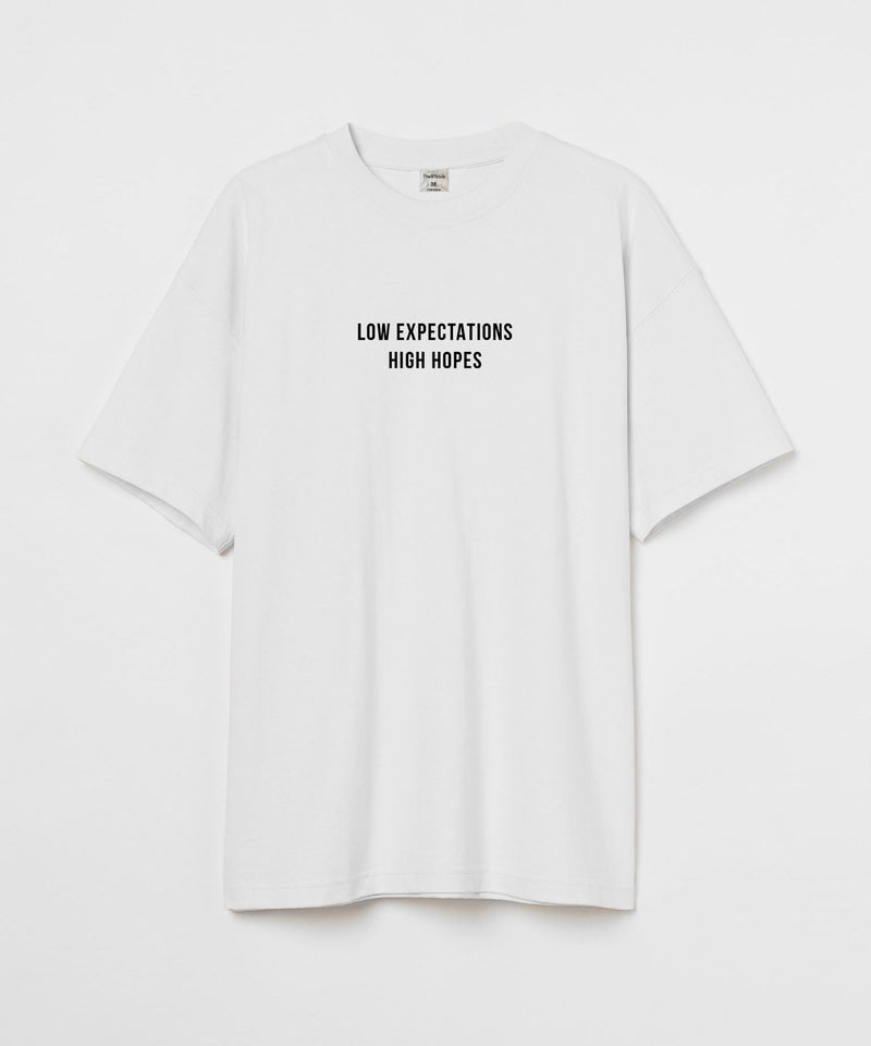 Low expectations, high hopes - Oversized T-shirt - TheBTclub