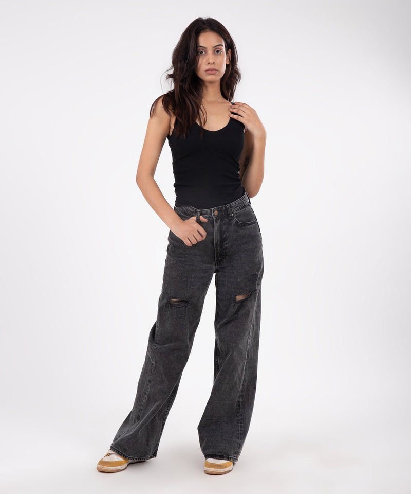 Ribbed V-Neck Sleeveless Top