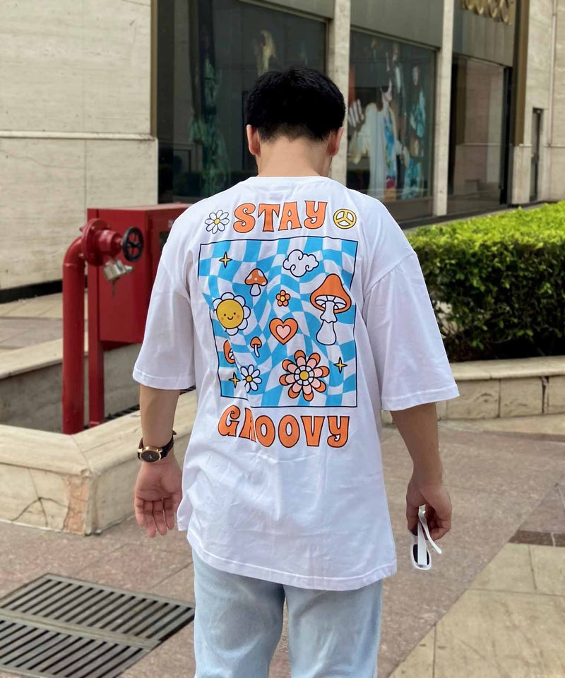 Stay Groovy - Oversized T-shirt